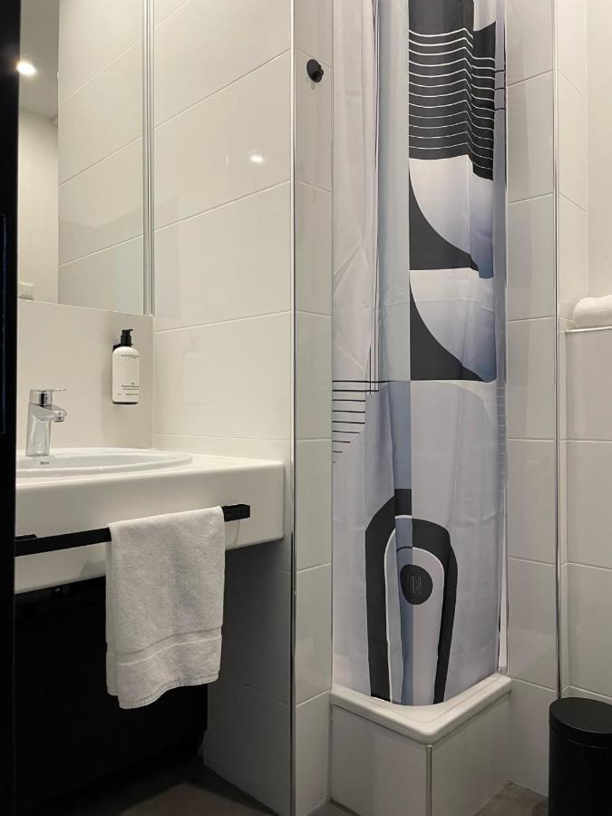 Hotel National 3*