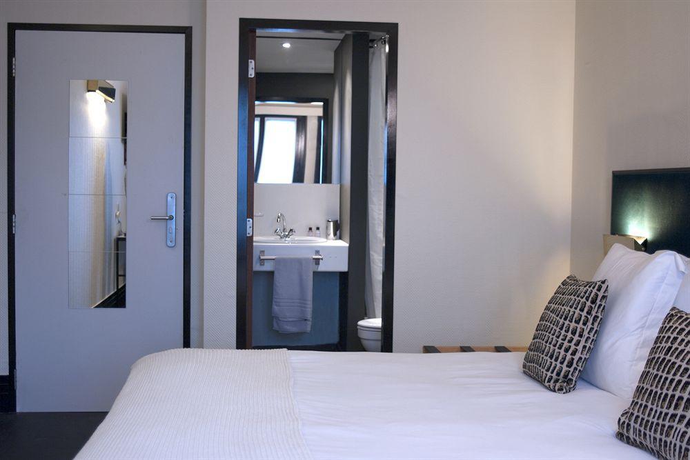 National Hotel 3*